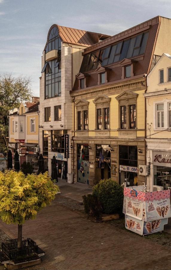 Vega Boutique Hotel Ruse Exterior photo