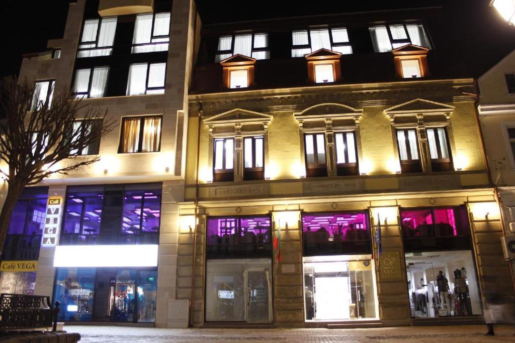 Vega Boutique Hotel Ruse Exterior photo